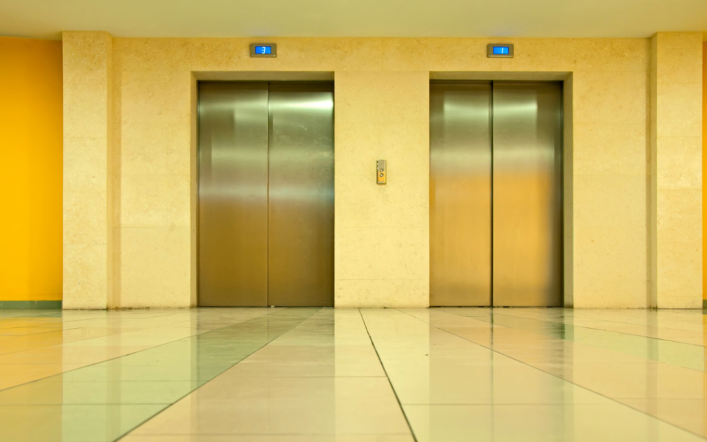 Servicio de mantenimiento de ascensores Valencia profesional