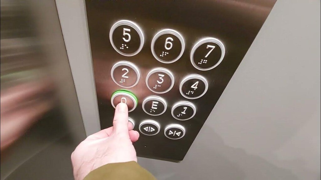 Servicios de modernización de ascensores en Valencia